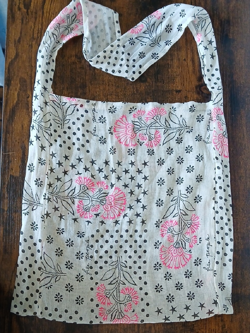 Free People Lightweight Floral Canvas Tote Shoulder Bag White Pink